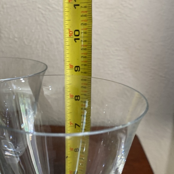 Set of 4, Mikasa, Crystal Wine Glasses with Frosted Stems - Picture 7 of 7